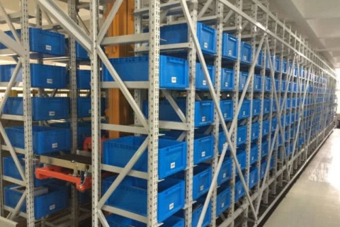 中型货架的尺寸立柱间距